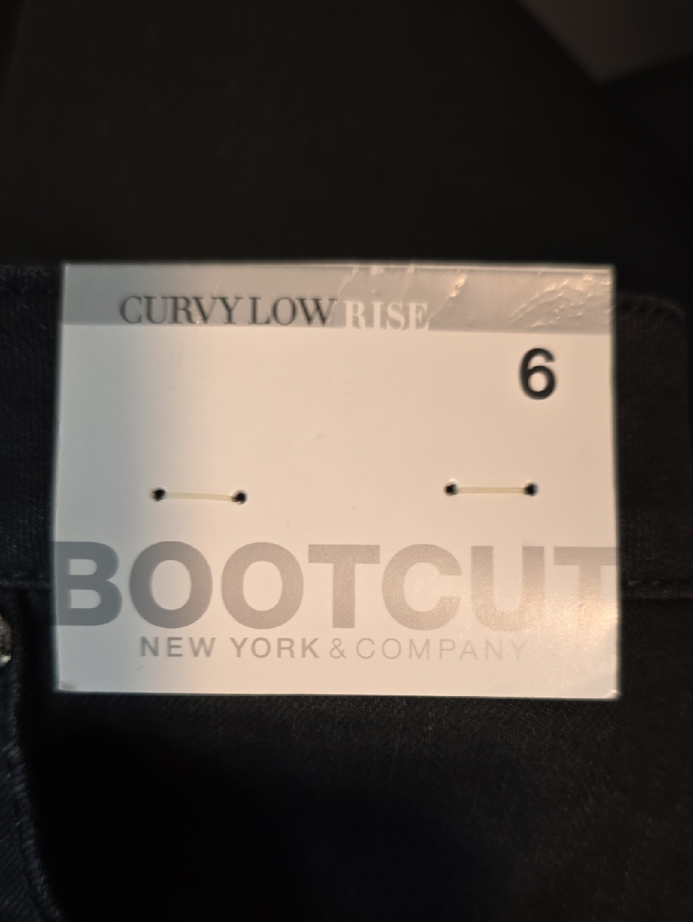New York & Company Black Curvy Low-Rise Bootcut Jeans Size 6 NWT - Picture 12 of 14